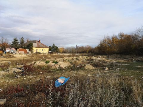 Eladó Telek 8200 Veszprém , Csererdő