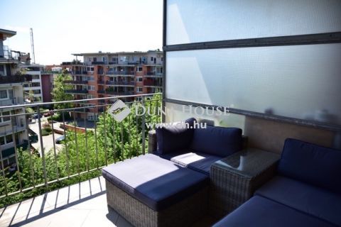 Eladó Lakás, Budapest 11. kerület - Nádorligeti lakóparkban nappali + 1 szobás, erkélyes lakás eladó