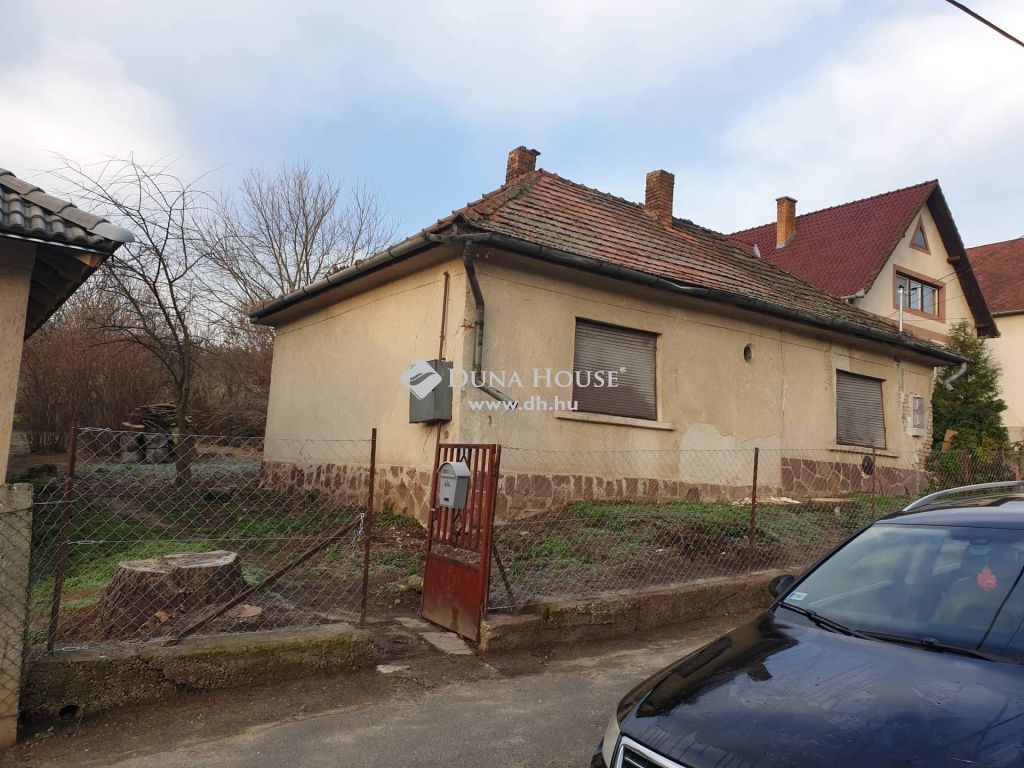 8640 Fonyód , Fő út — 1/28