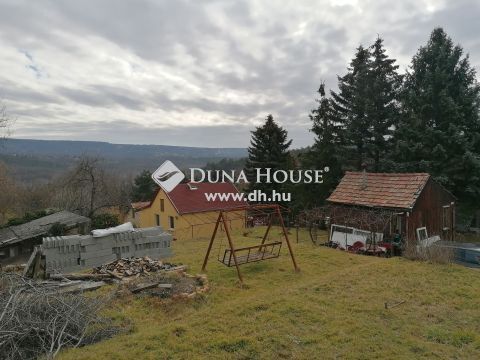 Eladó Ház, Pest megye, Biatorbágy - Pecatóhoz közel, panorámás telek kis házzal eladó!