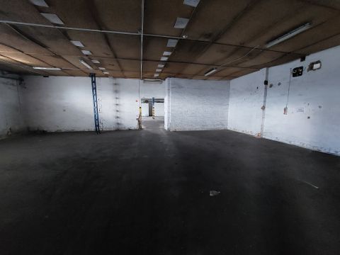 Kiadó Ipari 2800 Tatabánya 