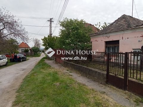 Eladó Ház, Komárom-Esztergom megye, Kocs