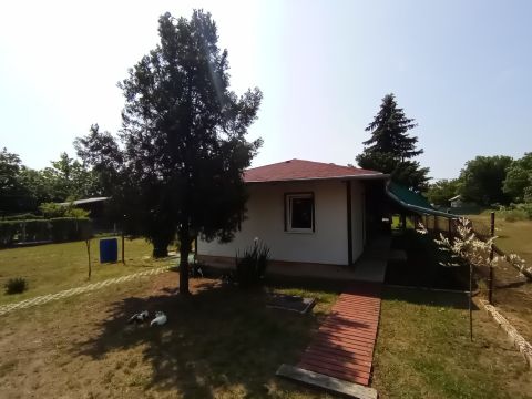 Eladó Ház 2252 Tóalmás 