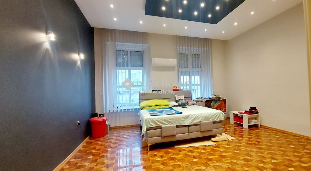 1074 Budapest 7. kerület , 3 lakássá osztható, AIRBNB megengedett — 1/16