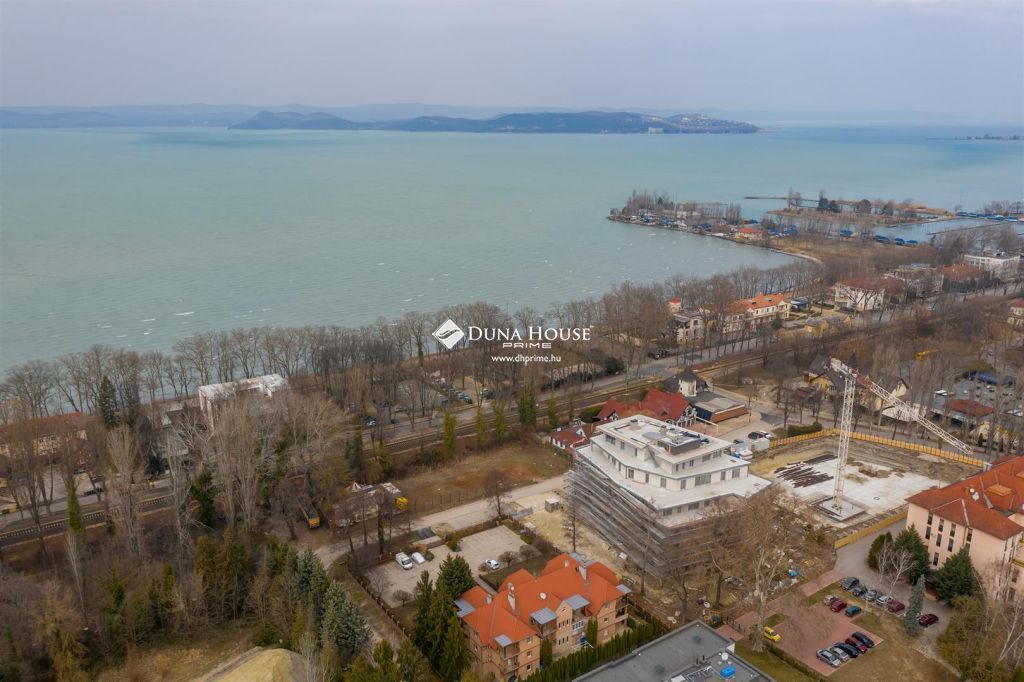 Eladó lakás, Balatonföldvár