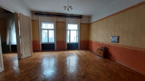 Eladó Lakás 1054 Budapest 5. kerület 