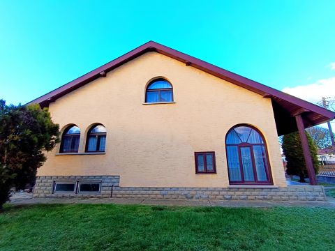 Eladó Ház 7200 Dombóvár Újdombóvár szívében