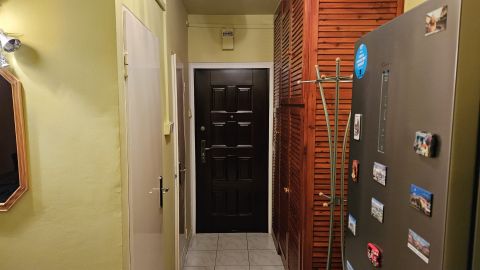 Eladó Lakás 8000 Székesfehérvár 4. emeleti, felújított lakás
