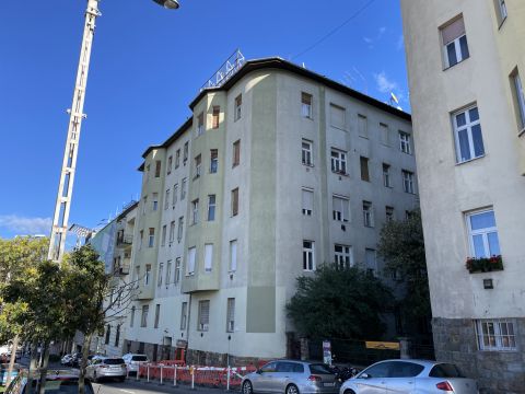 Eladó Lakás 1012 Budapest 1. kerület 