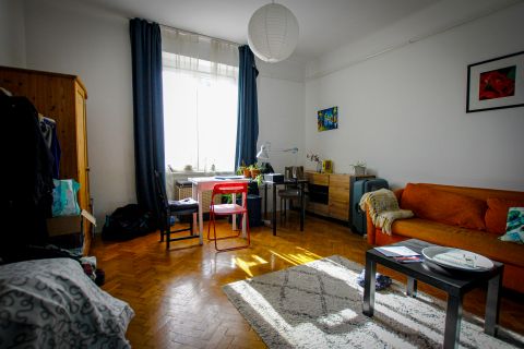 Eladó Lakás 1138 Budapest 13. kerület , Csendes zöld környezetű örök napfényes tégla lakás a Szekszárdi utcában