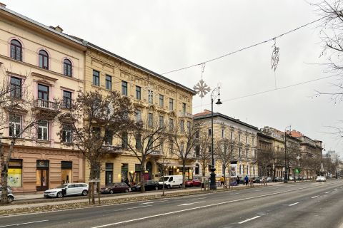 Eladó Lakás 1062 Budapest 6. kerület 
