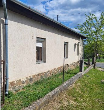 Eladó Ház 2693 Becske , Becske HZ