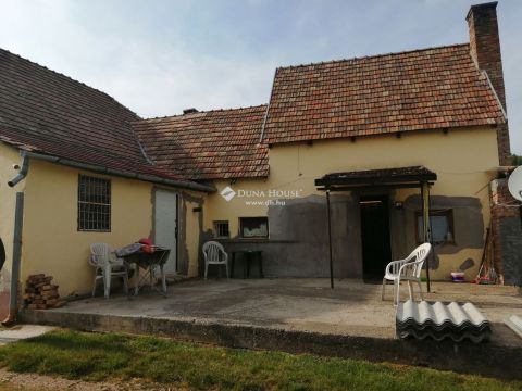Eladó Ház 2870 Kisbér 