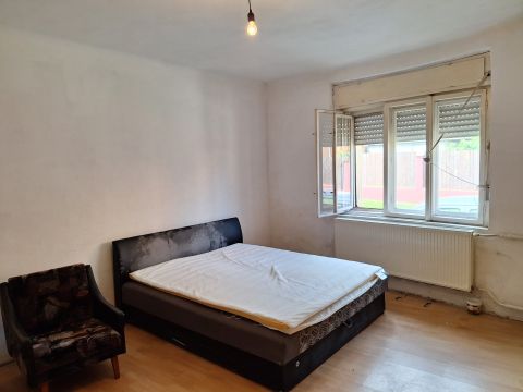 Eladó Ház 2060 Bicske 