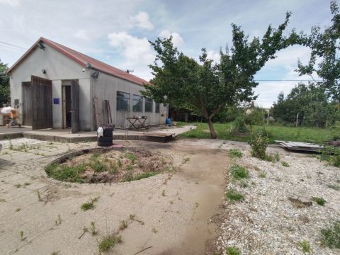 Eladó Telek 9011 Győr , Győrszentiváni Vasútállomástól nem messze