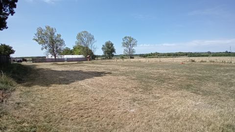 Eladó Telek 8171 Balatonvilágos , Csendes környék