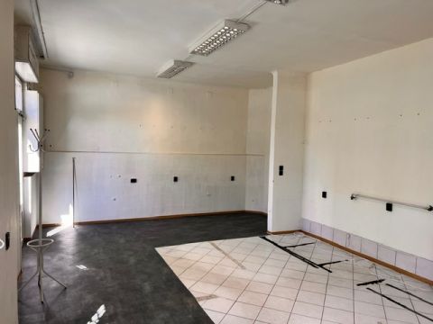 Kiadó Üzlethelyiség 1101 Budapest 10. kerület 