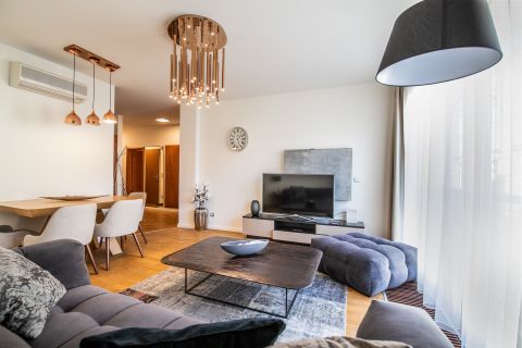 Kiadó Lakás 1011 Budapest 1. kerület , Budai vár alatt