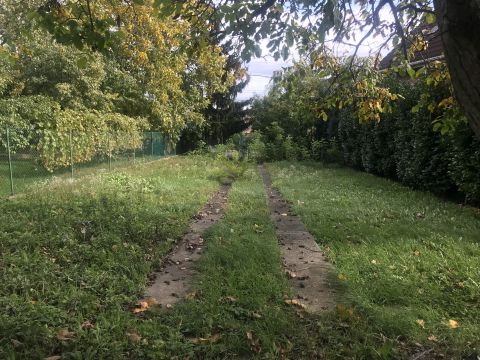 Eladó Telek 2040 Budaörs Hollósy cukrászda