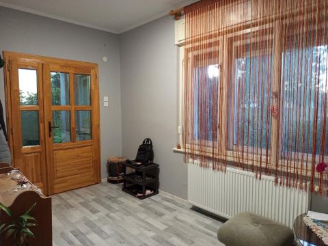 Eladó Ház 5092 Tiszavárkony , 5095 Tiszavárkony, Csendes természetközeli