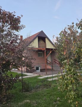 Eladó Ház 8154 Polgárdi , Polgárdi, Zárt kerti jó állapotú  ház 