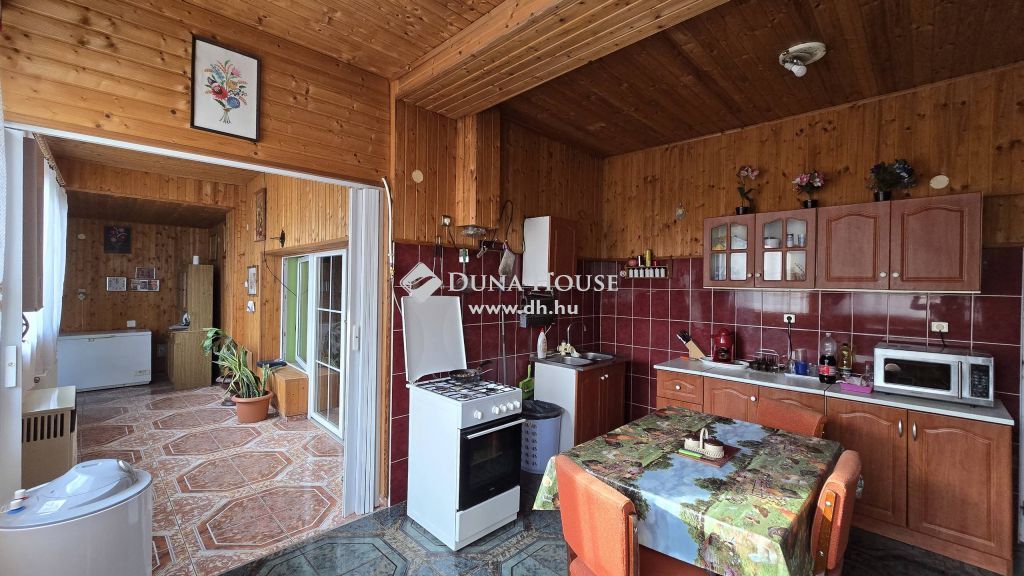 6430 Bácsalmás , központban — 1/22