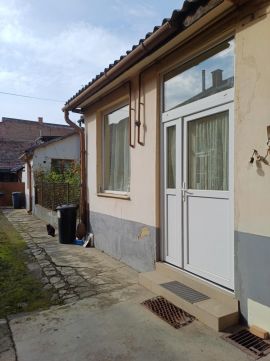 Eladó Ház 2500 Esztergom 