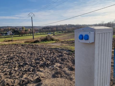 Eladó Telek 2476 Pázmánd , központ közeli!