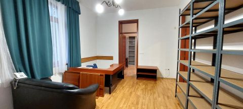 Eladó Iroda 9700 Szombathely Palace irodaházban földszinti 2 helyiséges 41nm-es iroda eladó