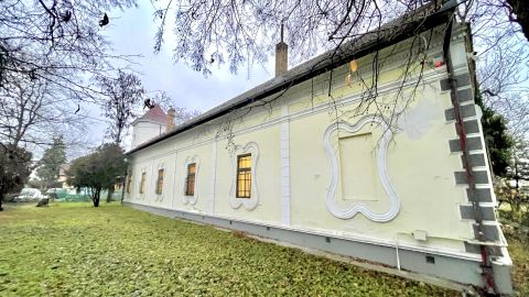Eladó Ház 2730 Albertirsa , Csendes utcában