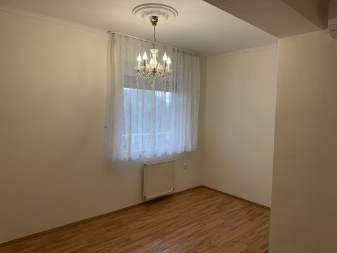 Eladó Ház 2151 Fót Kislag