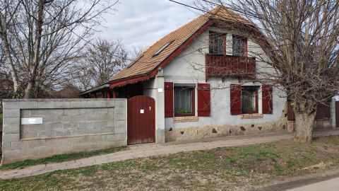 Eladó Ház 2360 Gyál 