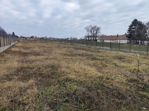 Eladó Telek 2230 Gyömrő , Spar közelében 