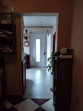 Eladó Ház 8181 Berhida Berhidán, a Balaton vonzáskörzetében
