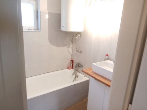 Eladó Ház 8651 Balatonszabadi A központban, Siófoktól 5 km-re, 4 szobás ház!