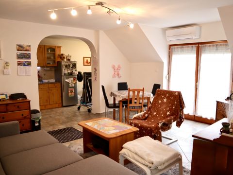 Eladó Lakás 9737 Bük 