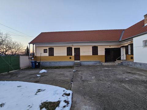 Eladó Ház 7726 Véménd 