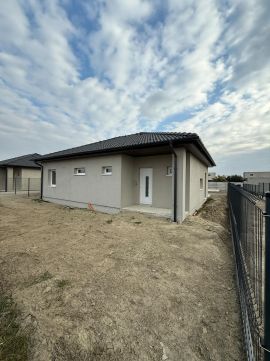 Eladó Ház 9200 Mosonmagyaróvár Duna Lakópark