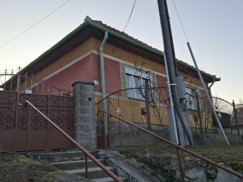Eladó Ház 2184 Vácegres , Nincs utca
