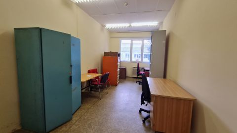 Kiadó Iroda 8900 Zalaegerszeg 
