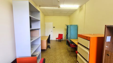 Kiadó Iroda 8900 Zalaegerszeg 