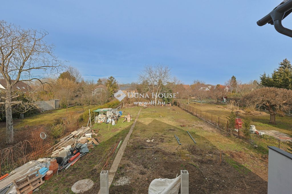 1182 Budapest 18. kerület , CSALÁDI HÁZ ÉPÍTÉSÉRE ALKALMAS, 530m2-es TELEK. — 1/2