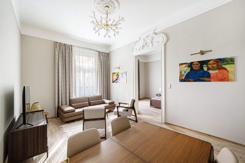 Eladó Lakás 1054 Budapest 5. kerület Elegáns-luxus lakás a Parlamenttől sétatávolságra