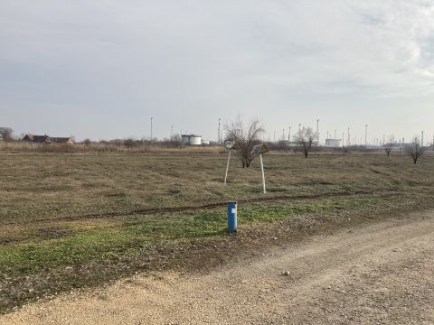 Eladó Ipari 6750 Algyő , Algyő közelében a 47-es főút mellett  ipari terület ELADÓ
