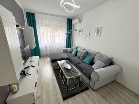 Kiadó Lakás 4400 Nyíregyháza Continental Aréna közelében, csendes utcában