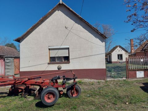 Eladó Ház 6211 Kaskantyú 