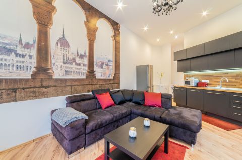 Eladó Lakás 1061 Budapest 6. kerület , Anker köz - Deák téri panoráma - kúriózum lakás !