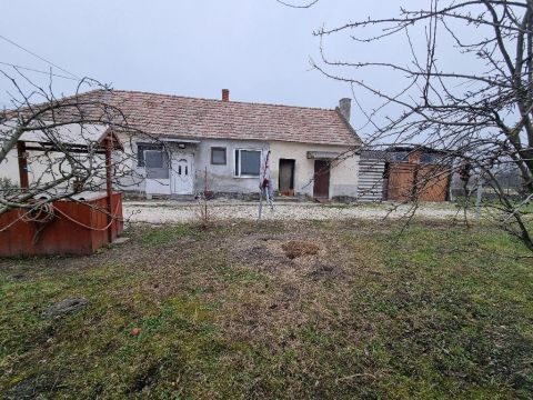 Eladó Ház 8521 Nagyacsád , 8521 Nagyacsád, Csendes