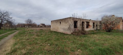 Eladó Telek 2760 Nagykáta Kerektói-ároktól nem messze