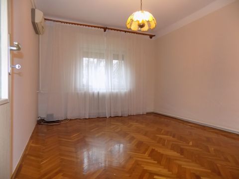 Eladó Ház 4033 Debrecen , Liget tér